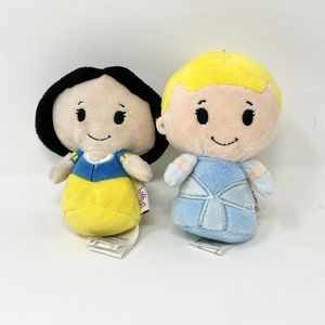 Hallmark Itty Bittys Disney Princess Lot Of 2 Snow White & Cinderella 4.5 inches